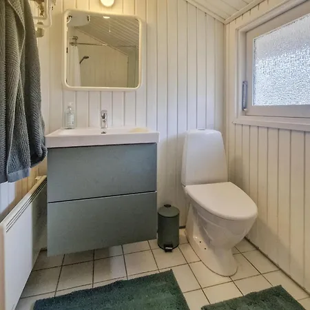 Gemütliches Haus Mit 3 Schlafzimmern In